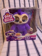 Zuru Pets Alive FIFI The Flossing Sloth Electronic Toy with Dancing Motion