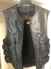 Hot Leathers Black Leather Vest Men's Medium. Concealed Carry. Adjustable Straps