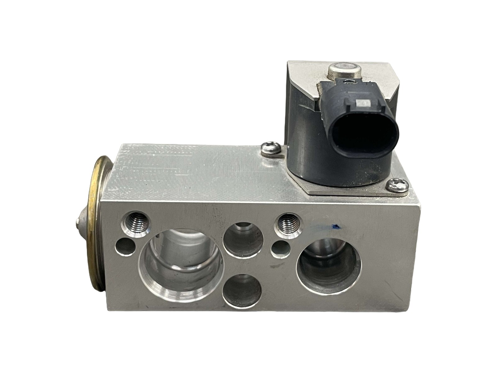 BMW i8 2014-2020 Ac expansion valve