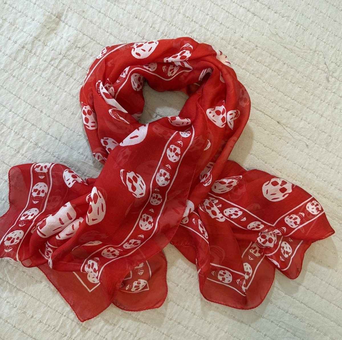 Alexander McQueen Skull Scarf 金×赤 Alexander McQueen Skull Scarf 金×赤 Alexander McQueen