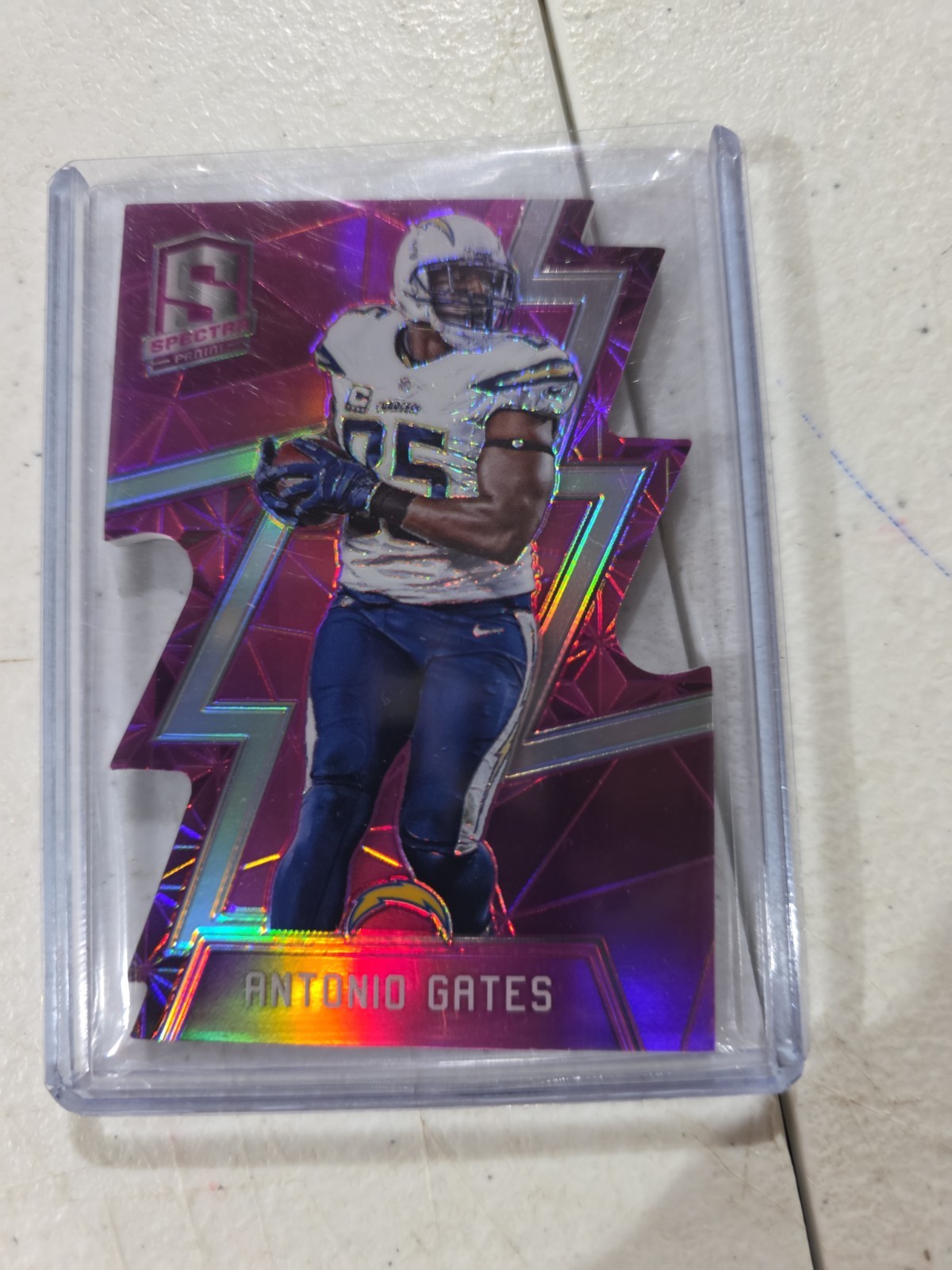 2016 Panini Spectra Football Antonio Gates Purple Die Cut #1/5 First Print #88 