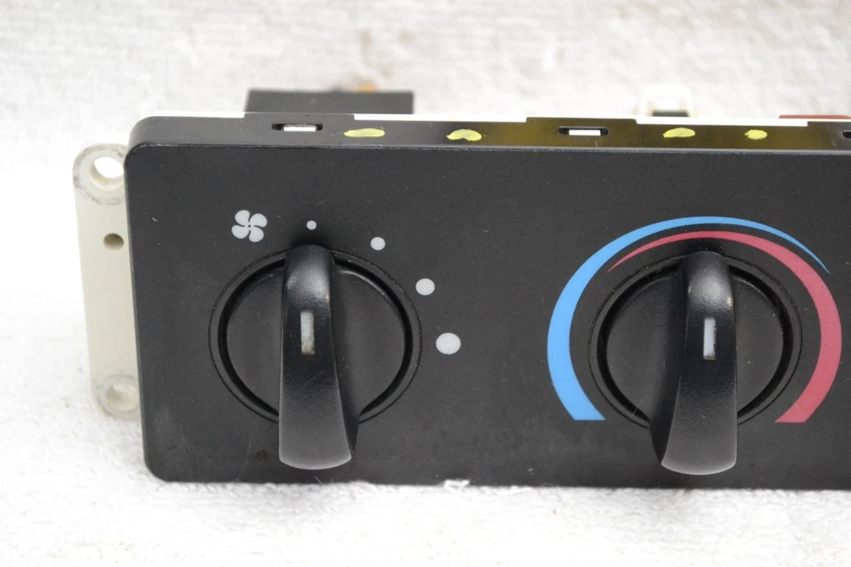 Ford F-250 F-350 2001-2003 calefacción aire acondicionado temperatura climatización interruptor Foto 2 de 4