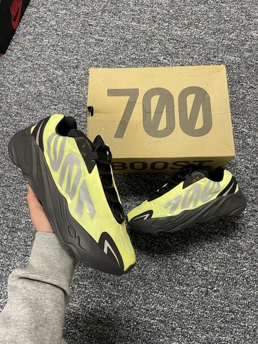 adidas Yeezy Boost 700 MNVN Phosphor 