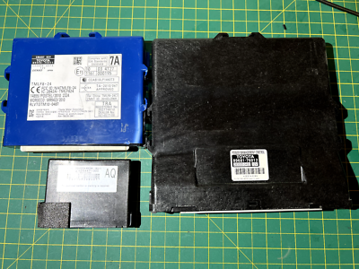 Lexus CT200H IMMO Security set CODE ID SMART 89990-76011 89784