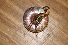 Ringkerntrafo 2x12V 330VA