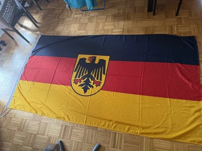 Deutschlandflagge bzw. Bundesdienstflagge ca. 250 x 140 cm der Bundeswehr - Bild 1 von 4
