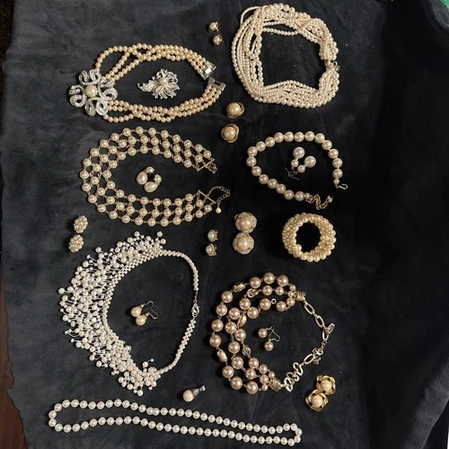 Lot Of Vintage Pearl Costume Jewelry