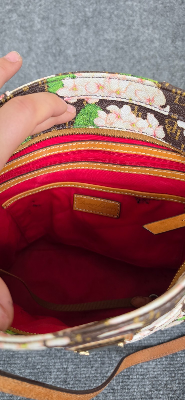 Dooney & Bourke Hydrangeas Monogram Shoulder Bag - image 13