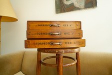 Torpedo Mez comò filo da cucito vetrina di vendita cassetto cassettiera mercanti zia Emma