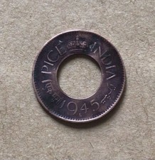 Coin 1945 BRITISH INDIA KING GEORGE VI ONE PICE PAISA HOLE