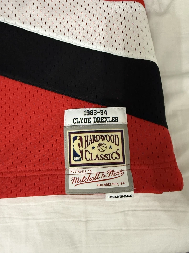 Джерси Clyde Drexler Mitchell and Ness Размер Large - Изображение 4 из 4