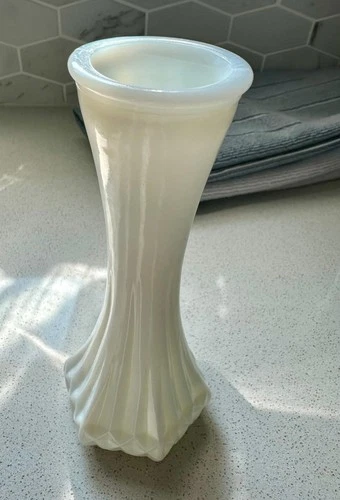 Vintage Hoosier Glass Milk Glass 6" Tall White Bud Vase #4063-C