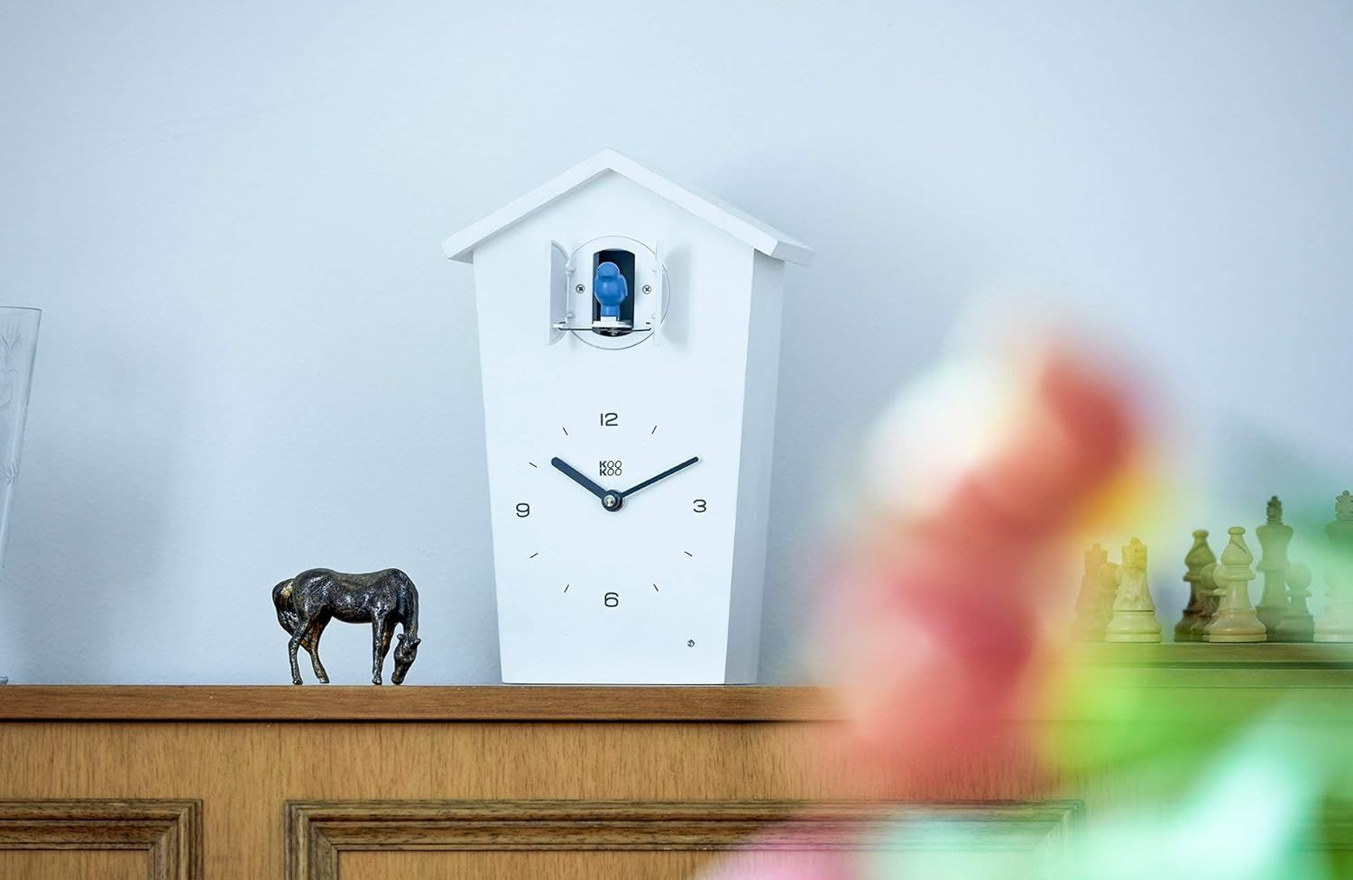 KOOKOO BirdHouse white, modern cuckoo clock w. 12 natural bird voices
