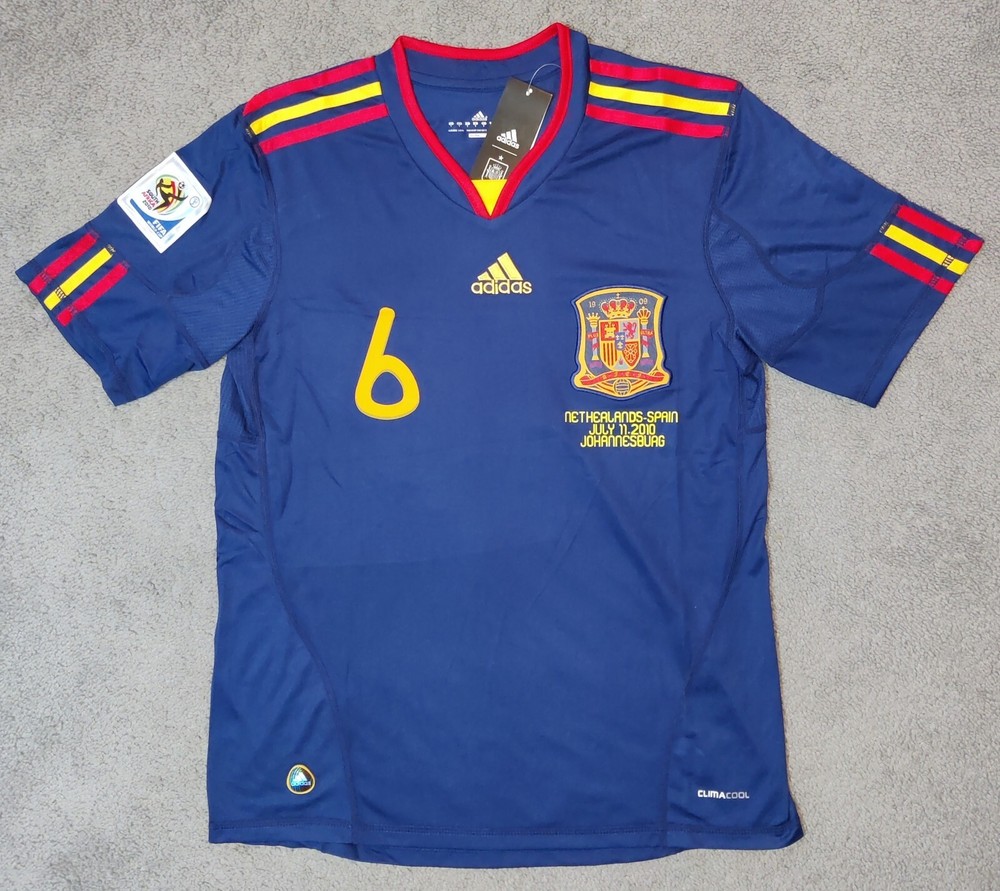 Spain 2009-10 Iniesta 6 Away Retro World Cup Final Football Jersey for Men  