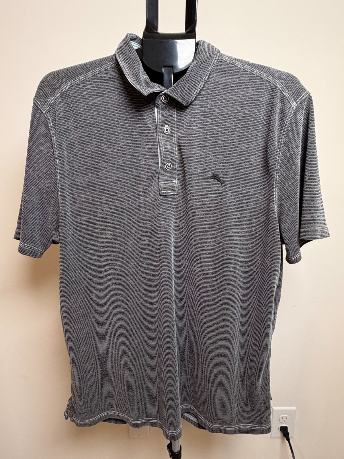 Tommy Bahama Men’s Polo Shirt Large Gray Striped Tencel Blend Short Sleeve