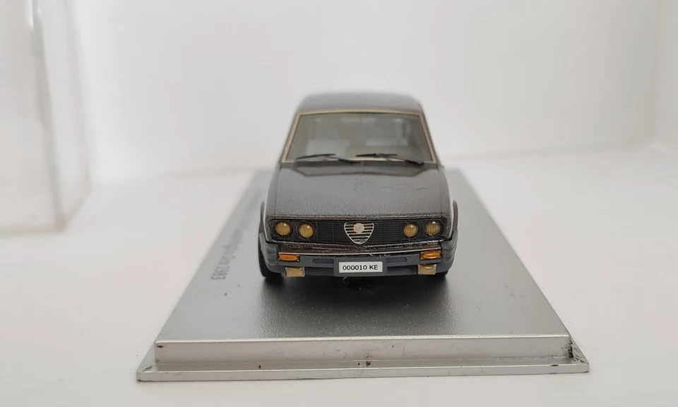 Kess Model Alfa Romeo Alfetta 2.0 Quadrifoglio Oro 1983 - 1:43 - Immagine 3 di 4