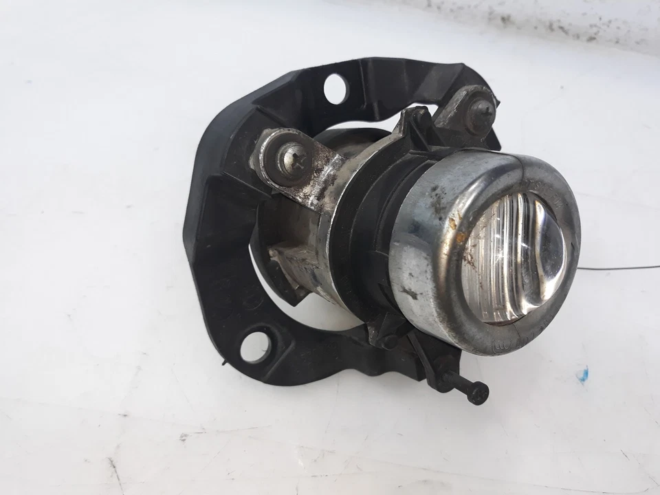 50530980 FARO ANTINIEBLA DERECHO / 50530980 / 1337645 ALFA ROMEO GIULIETTA Foto 4 de 4