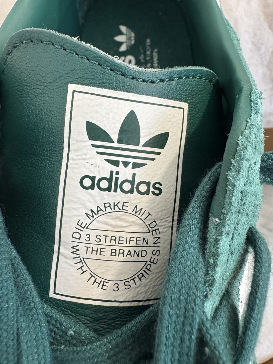 Size 9 1/2 Men's- adidas Samba OG Collegiate Green Gum Size 9 1/2 Men's- adidas Samba OG Collegiate Green Gum