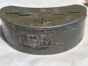 Vintage Falls City Metal Bait Bucket Box Olive Green Hinged Lid Fishing Tackle
