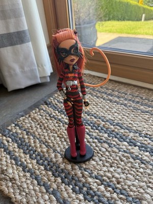 Monster High Toralei Cat Tastrophe Power Ghouls Puppe - fast komplett mit Maske