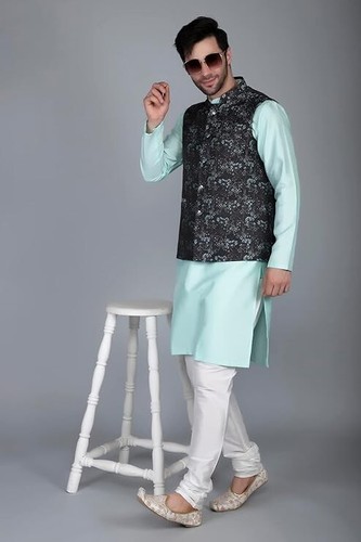 Men's Silk Blend Kurta & Churidar Pyjama With Ethnic Bundi Jacket | 3 In 1 | - Imagen 118 de 182