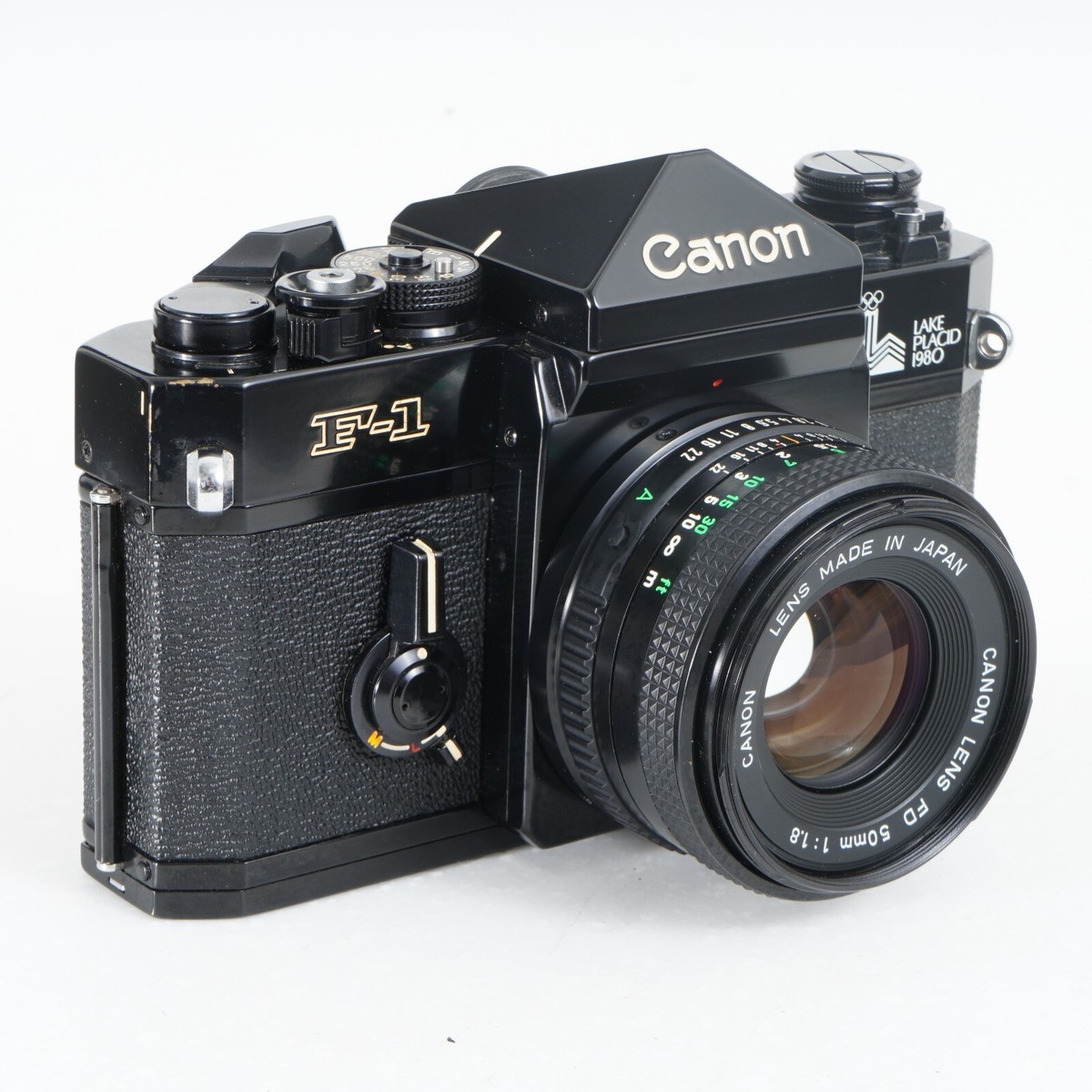 フィルムカメラ Canon F-1 LAKE PLACID 1980 Canon F-1 Lake Placid 1980 Winter Olympics Edition | Chasing