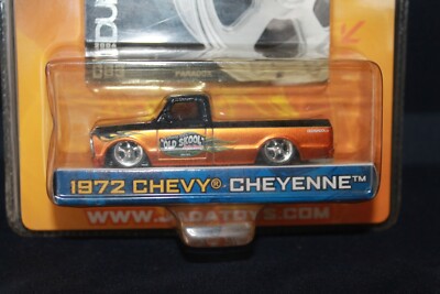ミニカー jada toys 20th 1972CHEVY CHEYENNE Jada JADATOYS 20th Anniversary 20周年記念シリーズ1/24