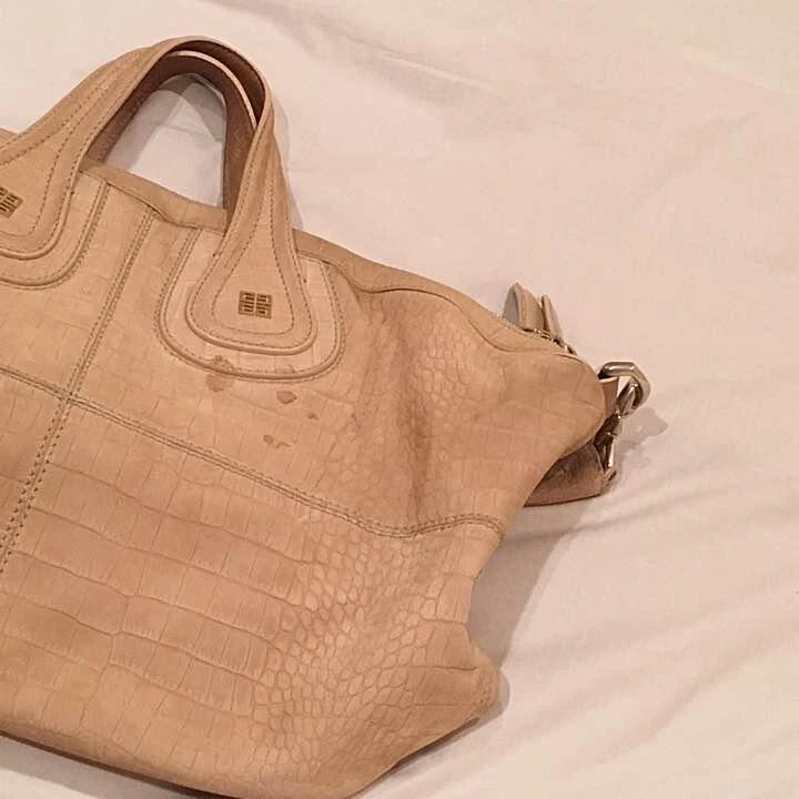 Bolso de hombro Givenchy Nightingale de 2 vías beige dorado con logotipo de cuero para mujer Foto 3 de 4