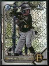 2022 Bowman Chrome #BCP-166 Yordany De Los Santos Prospects Mojo Refractor