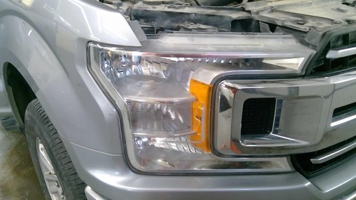 Passenger Headlight Halogen Fits 18-20 FORD F150 PICKUP 1730342