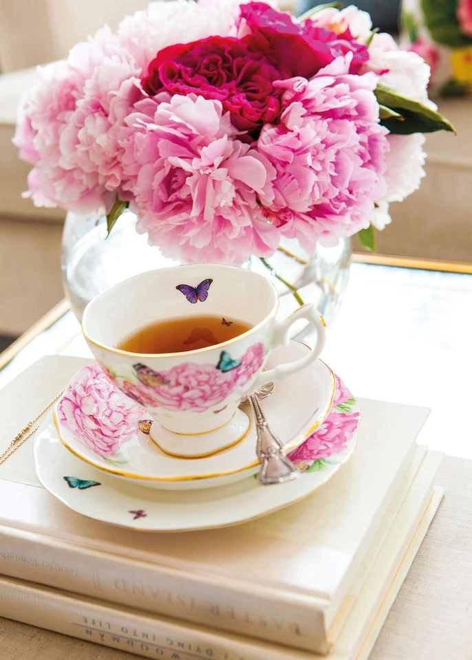 Juego de tazas de té y platillos Miranda Kerr para amistad Foto 3 de 4