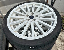 Ford Focus Rs Mk2 Rim 8.5 X 19 Et60 5x108 Frozen White P9m5j-1007-ac Ford Focus Rs Mk2 Rim 8.5 X 19 Et60 5x108 Frozen White P9m5j-1007-ac