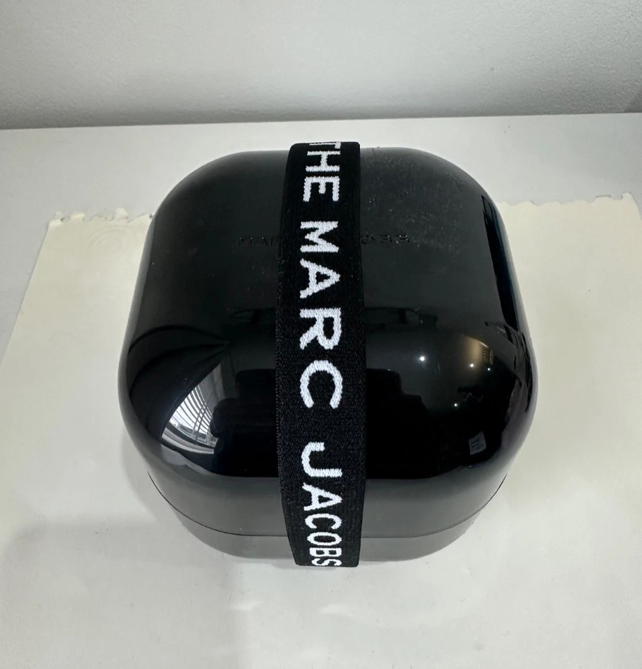 Reloj Marc Jacobs The Round cuarzo esfera blanca correa de cuero rosa en caja PVP £220 - Imagen 2 de 4