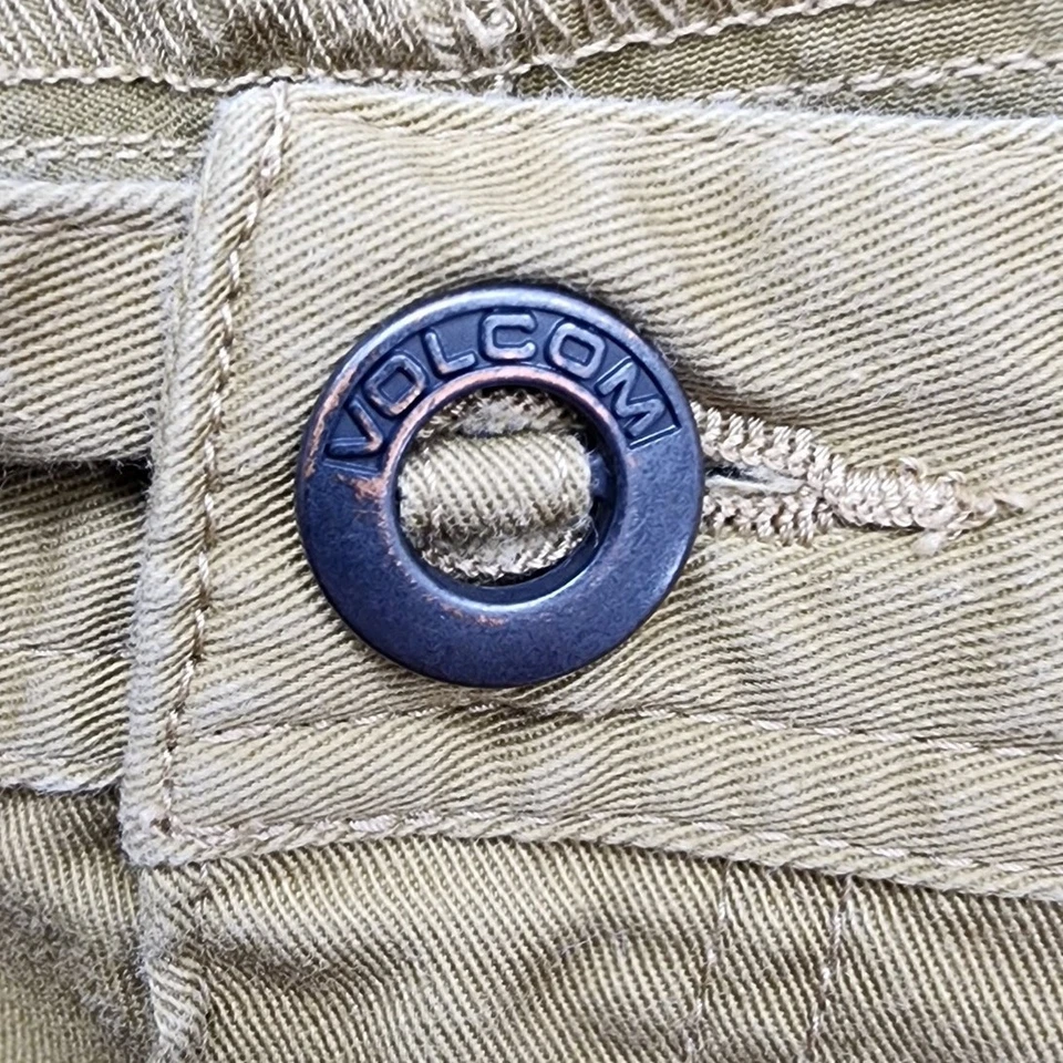 Volcom Shorts Mens 32 Tan Flat Front Chino Bermuda Casual Skater Preppy Summer - Image 2 of 4