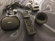 Logitech Harmony Elite Universalfernbedienung...