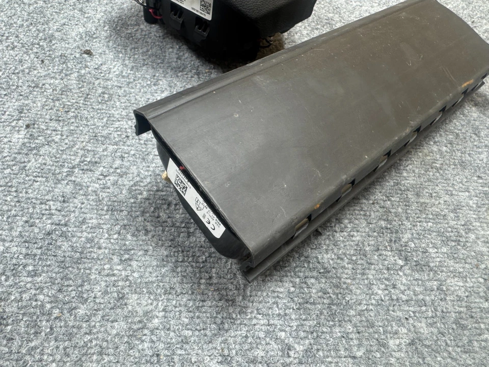 Volante conductor delantero izquierdo ford explorer platinum 20-24 moudel oem 43k Foto 2 de 4