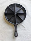 Vintage Wagner Ware Cast Iron Cornbread Skillet Pan Made USA Sits Flat, No Crack