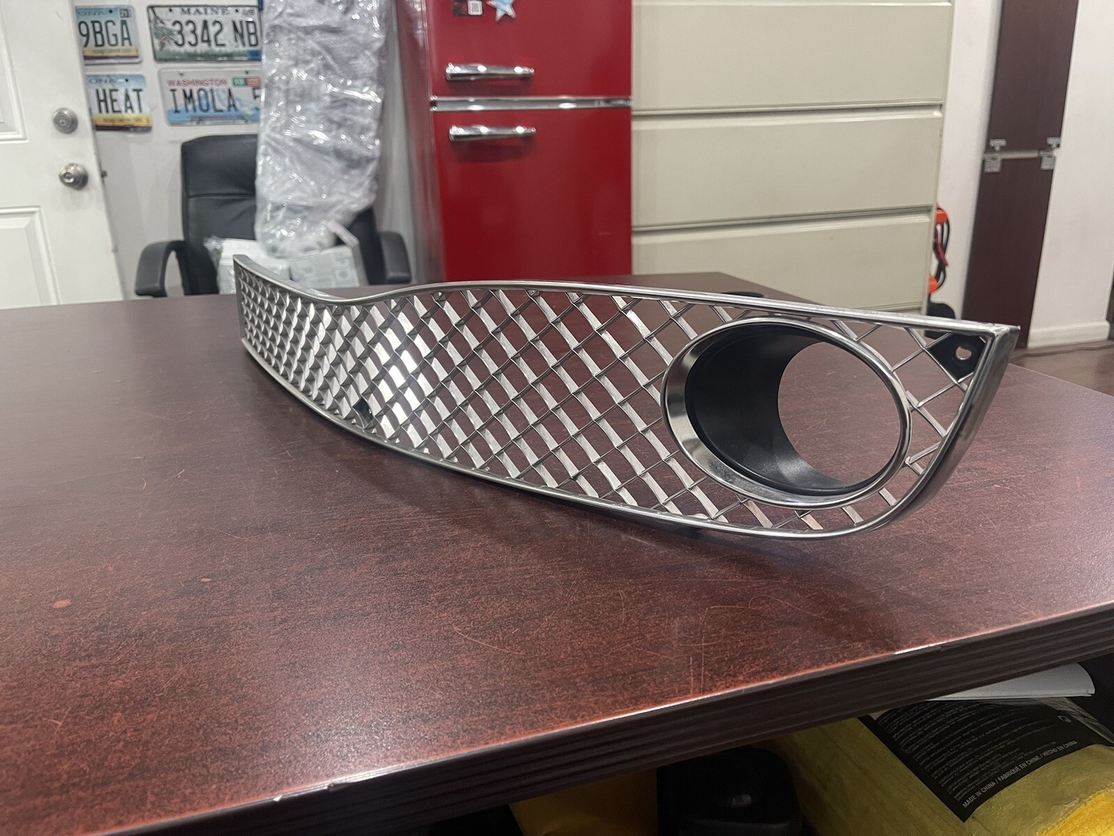 3Y0807667F Bentley Mulsanne Left Bumper Grille