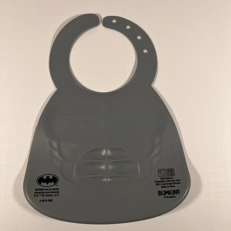 Babero Bumkins Batman Gris Silicona 6-24 Meses Infantil Crumb Catcher DC (A31) Foto 3 de 4