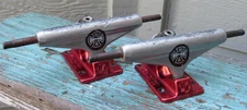 Vtg Pair of Independent Stage 10 Red Skateboard Trucks 5" Used