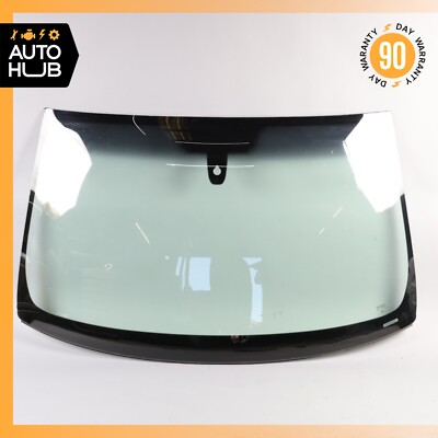 11-18 Porsche Cayenne 958 Hybrid S Front Window Windshield Glass