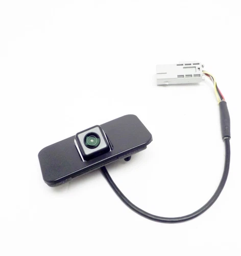 Parking Assist Rear View Camera For 2015-2020 Escalade Suburban Tahoe Yukon D - Picture 1 of 9