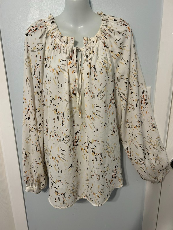 Women's A New Day Light Beige Paint Splatter LS Keyhole Tied Blouse     Size XXL