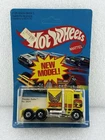 Hot Wheels Vintage New Model Gremlin Card Thunder Roller Bw   Cut Blister