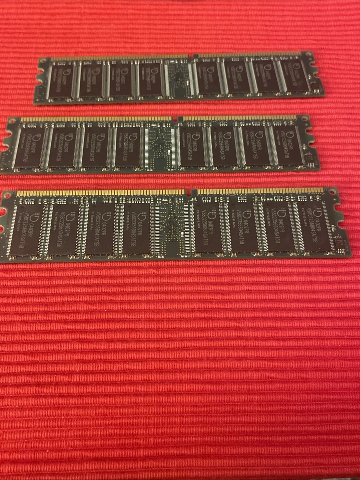 ValueRAM CE KVR400X64C3A/512 2.6 Kingston - Lot of 3 Sticks (CA) - Image 3 of 3