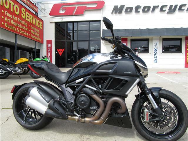 2013 Ducati Diavel Cromo Diavel Cromo 2013 Ducati Diavel Cromo
