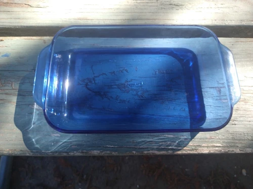 Vintage Pyrex Cobalt Blue 2.2 Quart #232 Casserole Bake Pan Dish