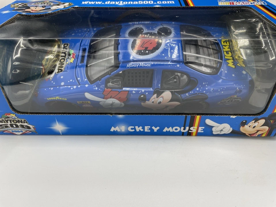 Equipo Calibre Pit Stop Disney Mickey Mouse Escala 1:24 NASCAR Foto 4 de 4