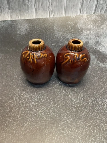 Vintage Hull 2 pc salt & pepper shakers brown drip glaze oven proof pottery USA