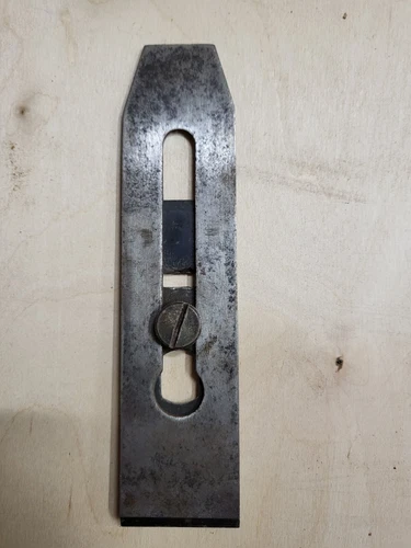 Stanley No.2 Plane Blade chipper Type 11 "V" LOGO 